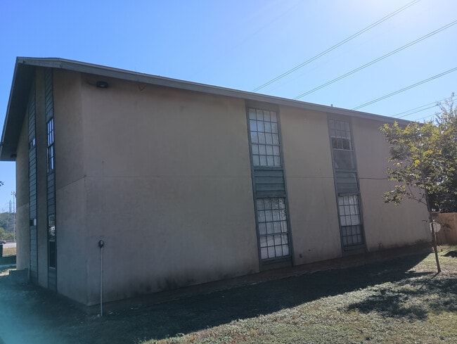 Photo - Room in Apartment on Starcrest Dr