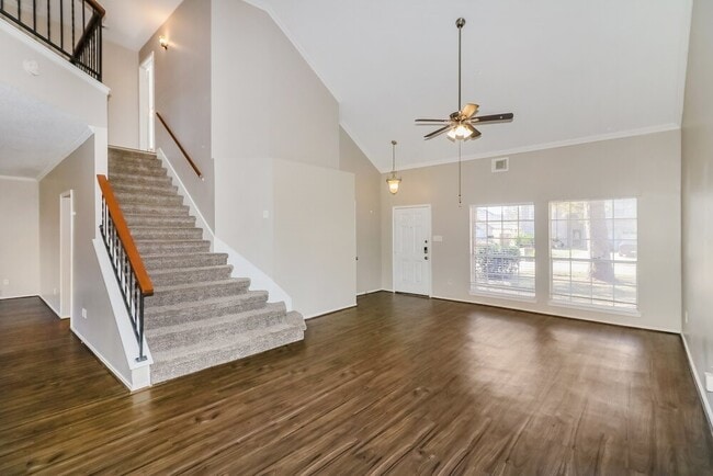 Photo - 6018 Fern Hollow Ct