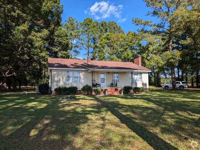 Building Photo - 5373 Webb Lake Rd Rental