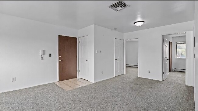 Photo - 1140 Walnut Ave