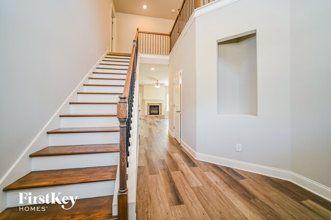 Photo - 206 Cheshire Dr