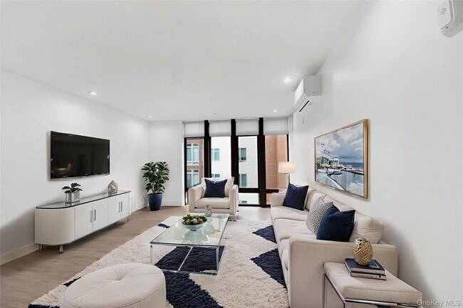 Photo - 645 N MacQuesten Pkwy Unit 3B