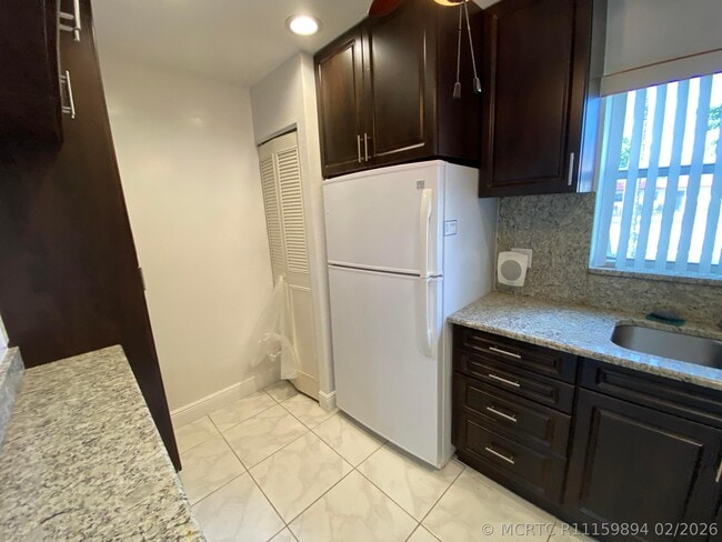 Photo - 138 Lake Frances Dr