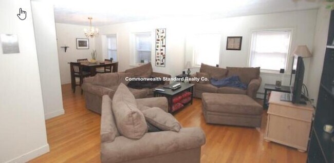 Photo - 310 Tappan St Unidad 3