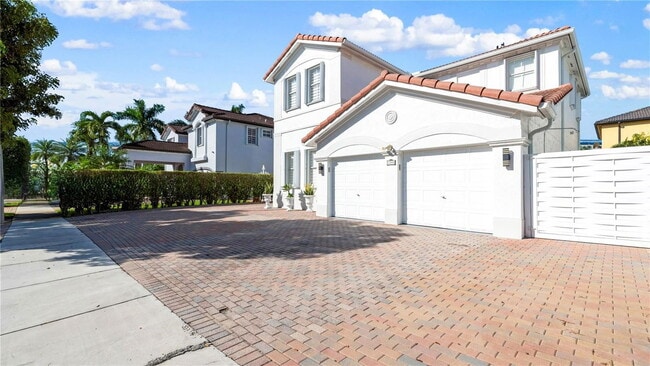 Photo - 17994 NW 87th Pl