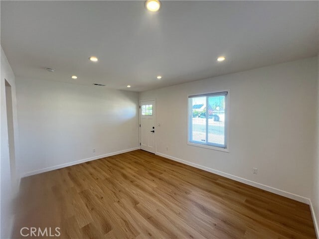 Photo - 8122 Belford Ave