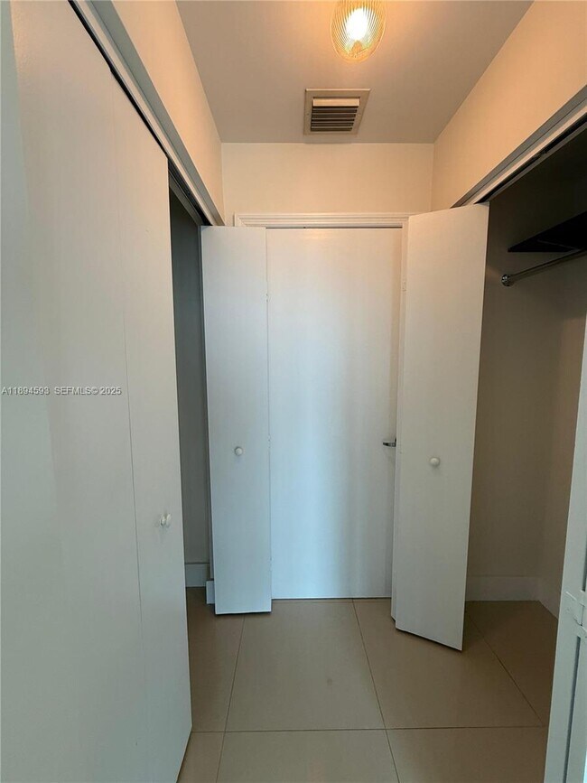 Photo - 60 SW 13th St Unit 3809