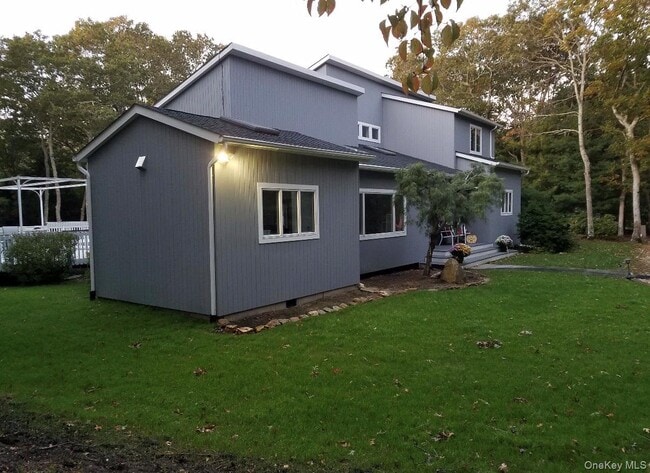 Photo - 10 Skyes Neck Ct