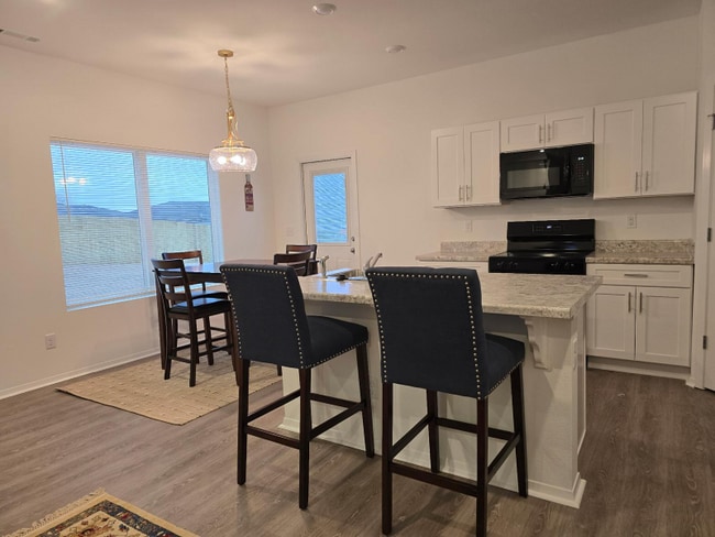 Photo - 6721 SW Dignity Ave