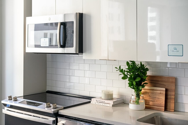 Photo - Walthall Lofts & The Courthouse