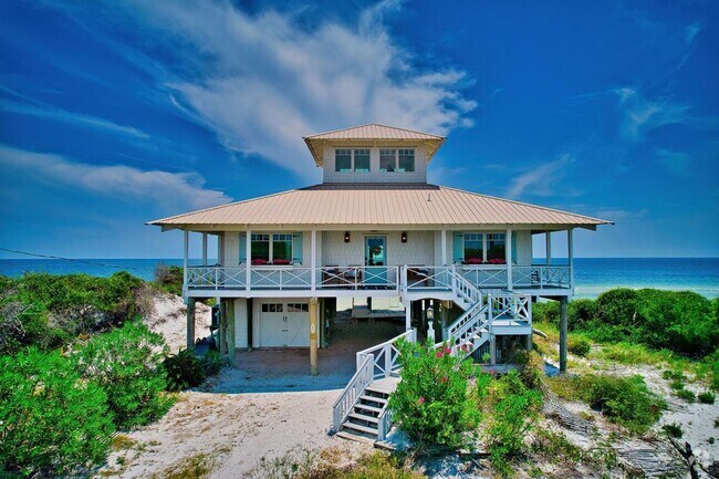 Building Photo - 850 Gulf Shore Dr Rental