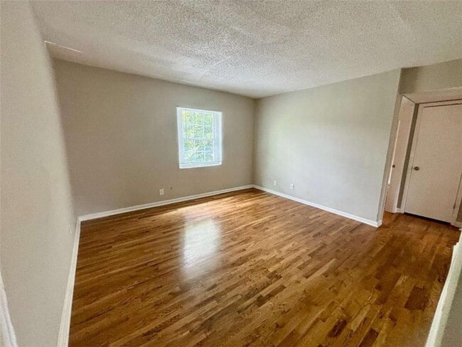Photo - 1048 Washington St SW Unidad 6