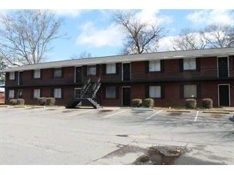 Bloom at Mainstreet - Bloom at Mainstreet Apartments