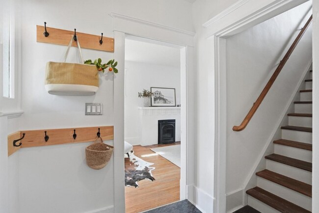 Photo - Charming and spacious 3-bedroom, 1-bathroom property offering approximately 1,500 sq. ft. of comf...