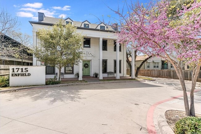 Building Photo - 1715 Enfield Rd Unit 302 Rental