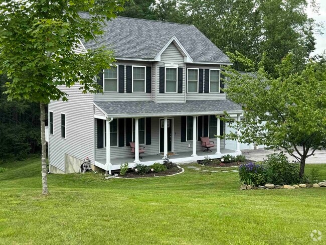 Building Photo - 30 Daylily Ln Rental