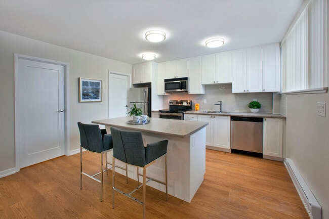 Photo - Carriage Hill