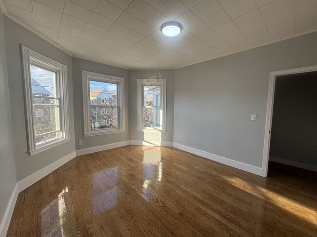 Photo - 43 Bradley St. Unidad 2