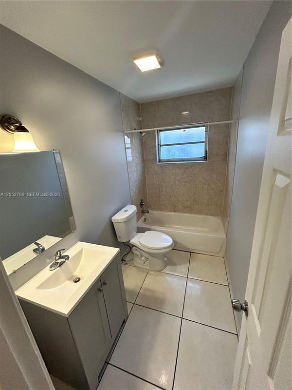 Photo - 1508 NW 8th Ave