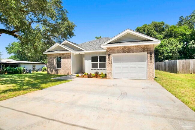 Photo - 4 Tennessee Dr