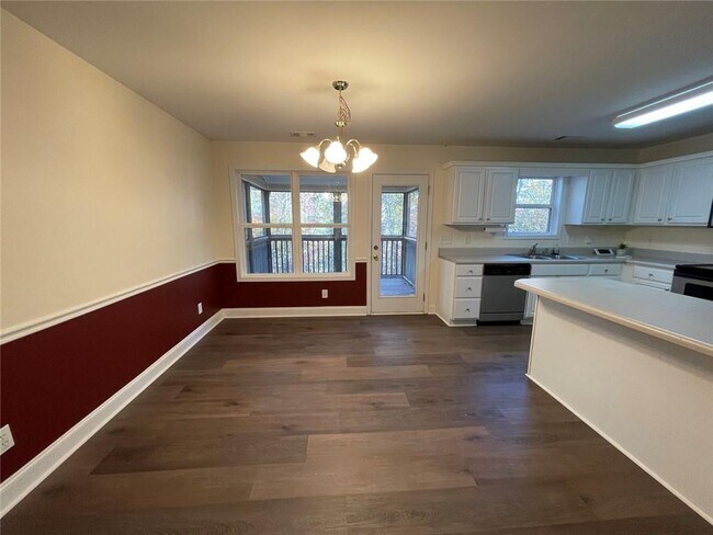 Photo - 166 Cove Hill