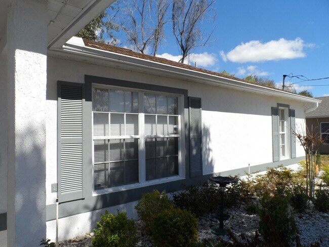 Photo - Nice Area 3/2/2 Call Direct Carole Arcaro 386-216-4900 Deltona Lakes Realty