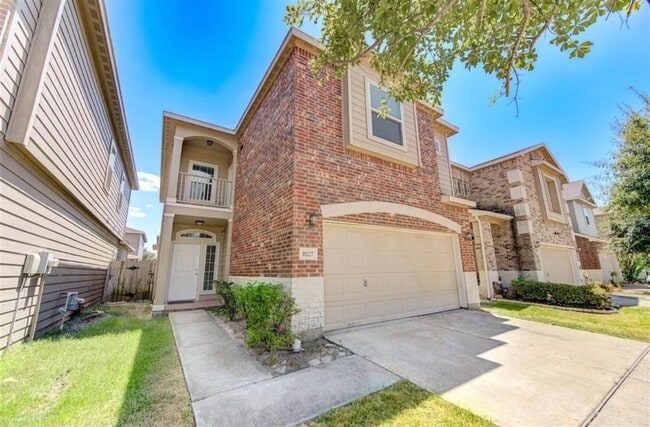 Building Photo - 18227 Amalfi Coast Dr Rental