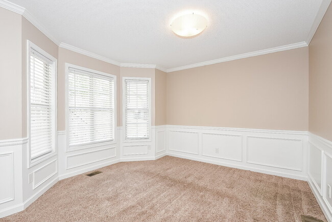 Photo - 4084 Mt Vernon Dr