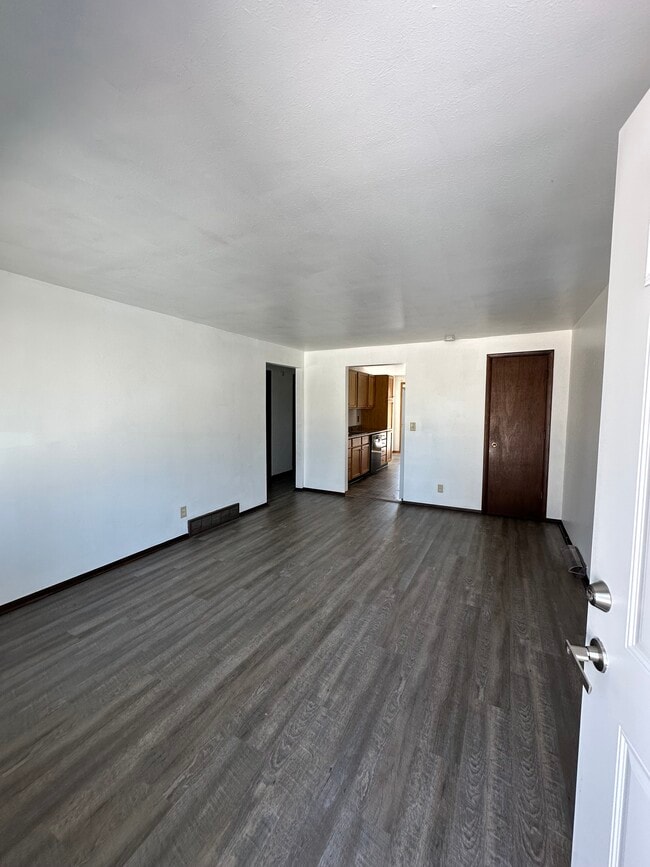 Photo - 1343 Sunray Ln