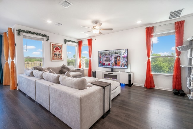 Photo - 1614 Iberville Dr