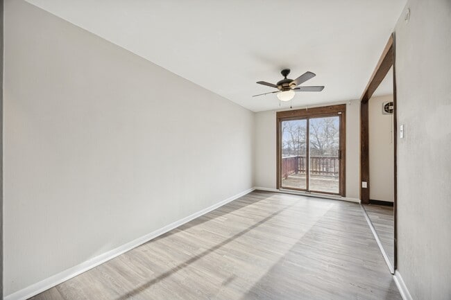 Photo - 1032 Taylor Dr