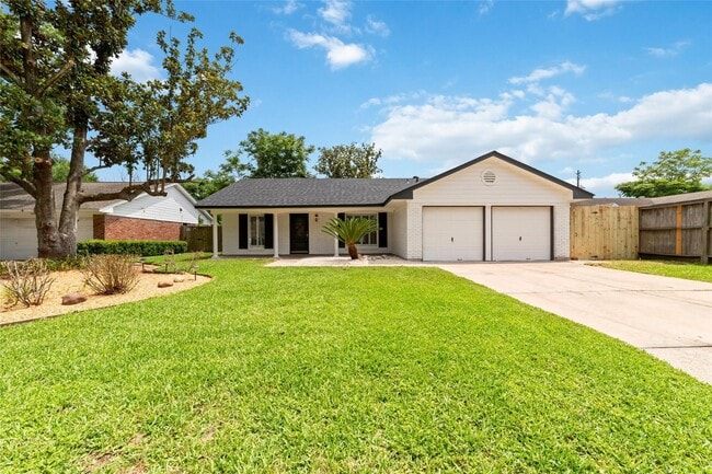 Building Photo - 9643 Meadowcroft Dr Rental