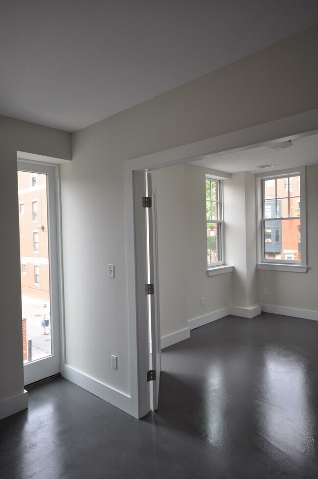 Photo - 659 Massachusetts Ave