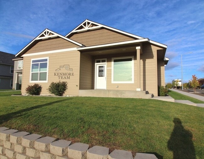 Photo - 2335 Bellaview Ave