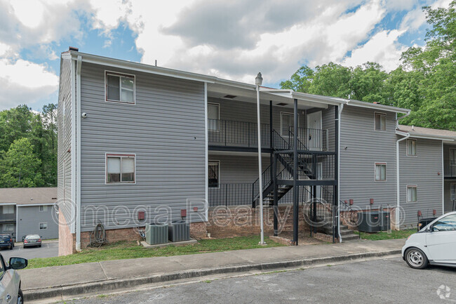 Building Photo - 1607 14th Ave E Unit Apt 34