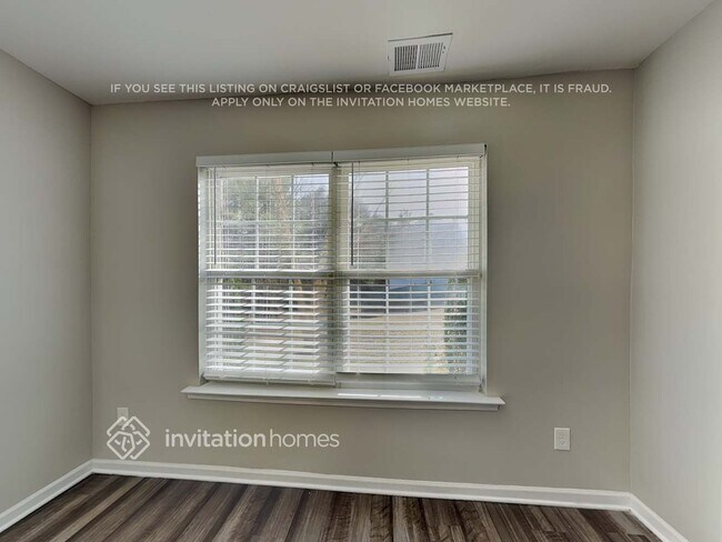 Photo - 216 Pebblestone Dr