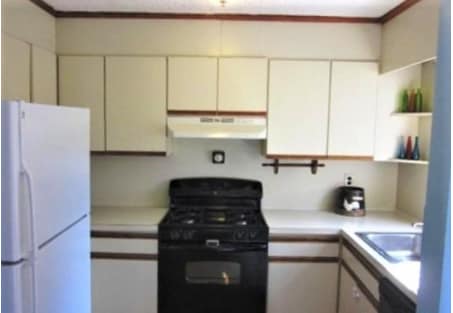 Photo - 20 Saint Paul St Unit 3