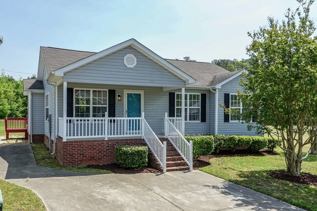 Building Photo - Beautiful Updated Home!