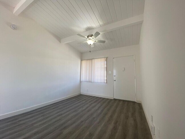 Photo - 11877 Grevillea Avenue,