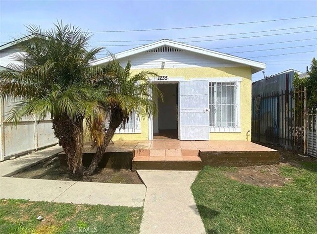 Front - 1235 E 99th St (Los Angeles, CA)
