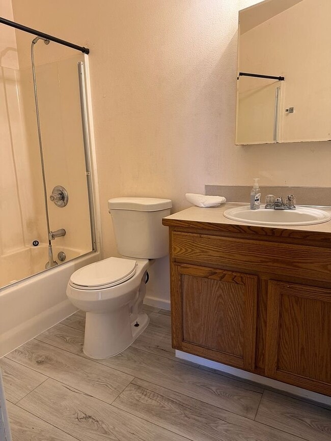 Photo - 6244 S Fife St