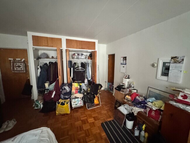 Photo - 541 College St Unit 3