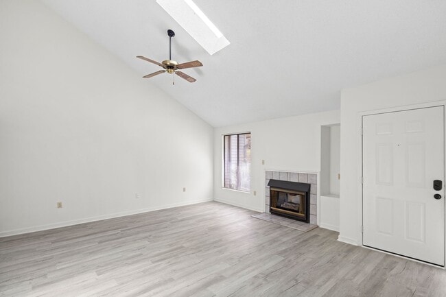 Photo - South Asheville Townhome