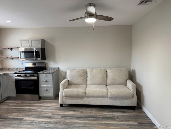 Photo - 341 Main St Unit 1B