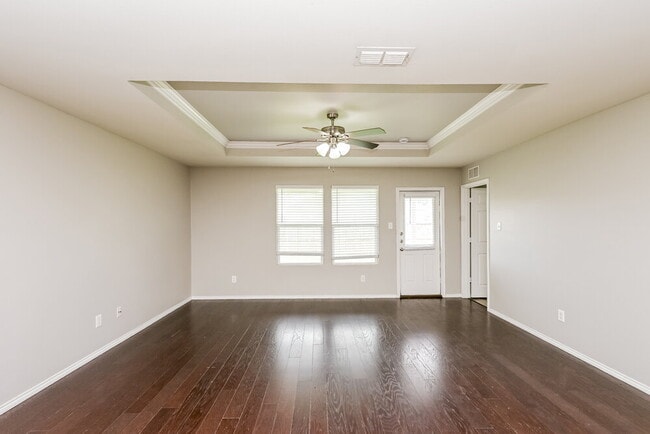Photo - 10009 Calcite Dr