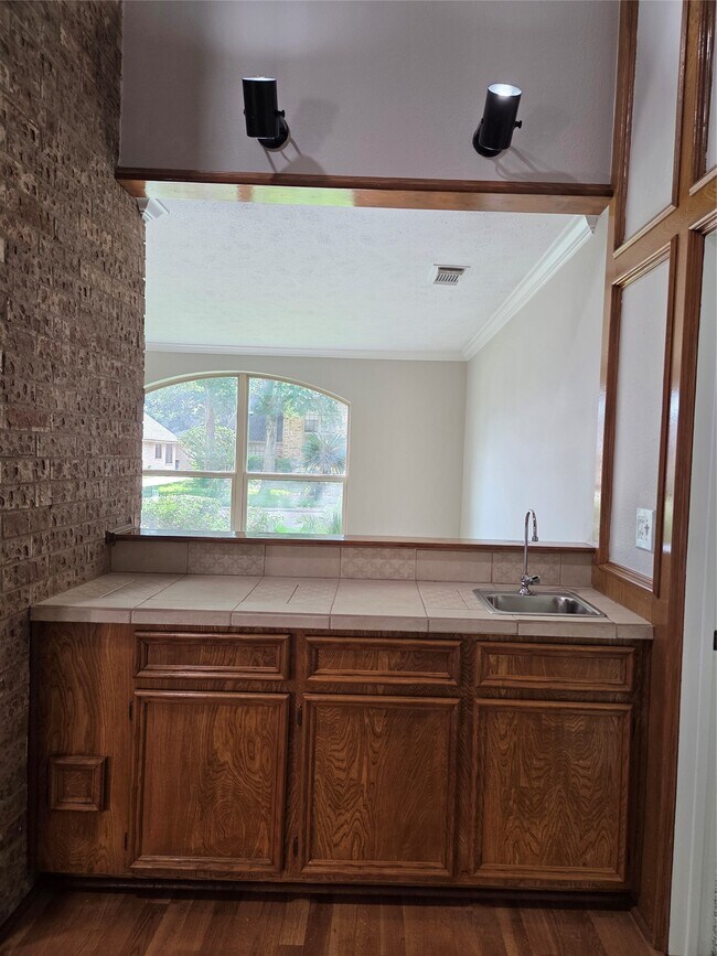 Photo - 8706 Chelsworth Dr