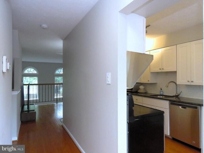 Building Photo - 13945 Big Yankee Ln