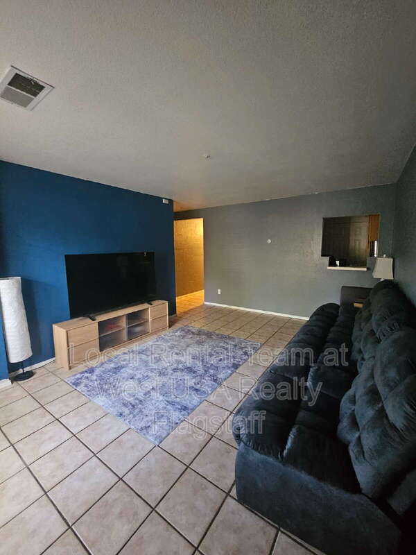 6315 St Nicholas Cir Unit 44