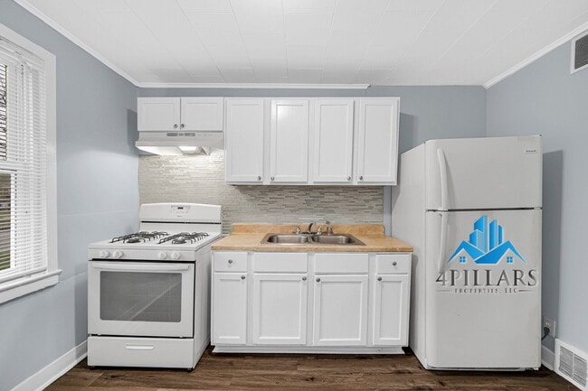 Photo - 1404 Federal Ave