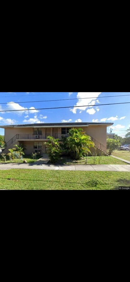 Photo - 1120 N Sapodilla Ave Apartment Unit 4